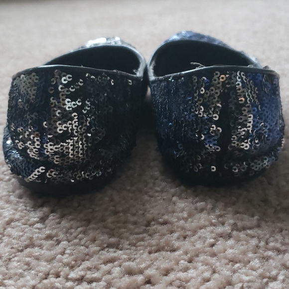 Size 6 unique sequined flats - Picture 5 of 7